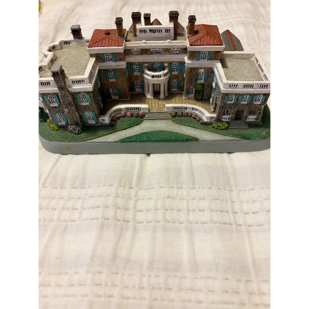 Danbury Mint Hyde Park NY Homes of the Presidents 1993 MBI Miniature Building